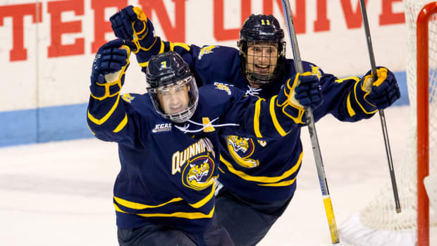 watch-ncaa-hockey-tournament-online.jpg